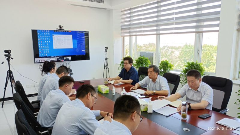 
				   
					黃河同力、騰躍同力黨委召開9月份支部書記例會  布置開展“大干四個月 沖刺年目標(biāo)”主題黨日活動
				 